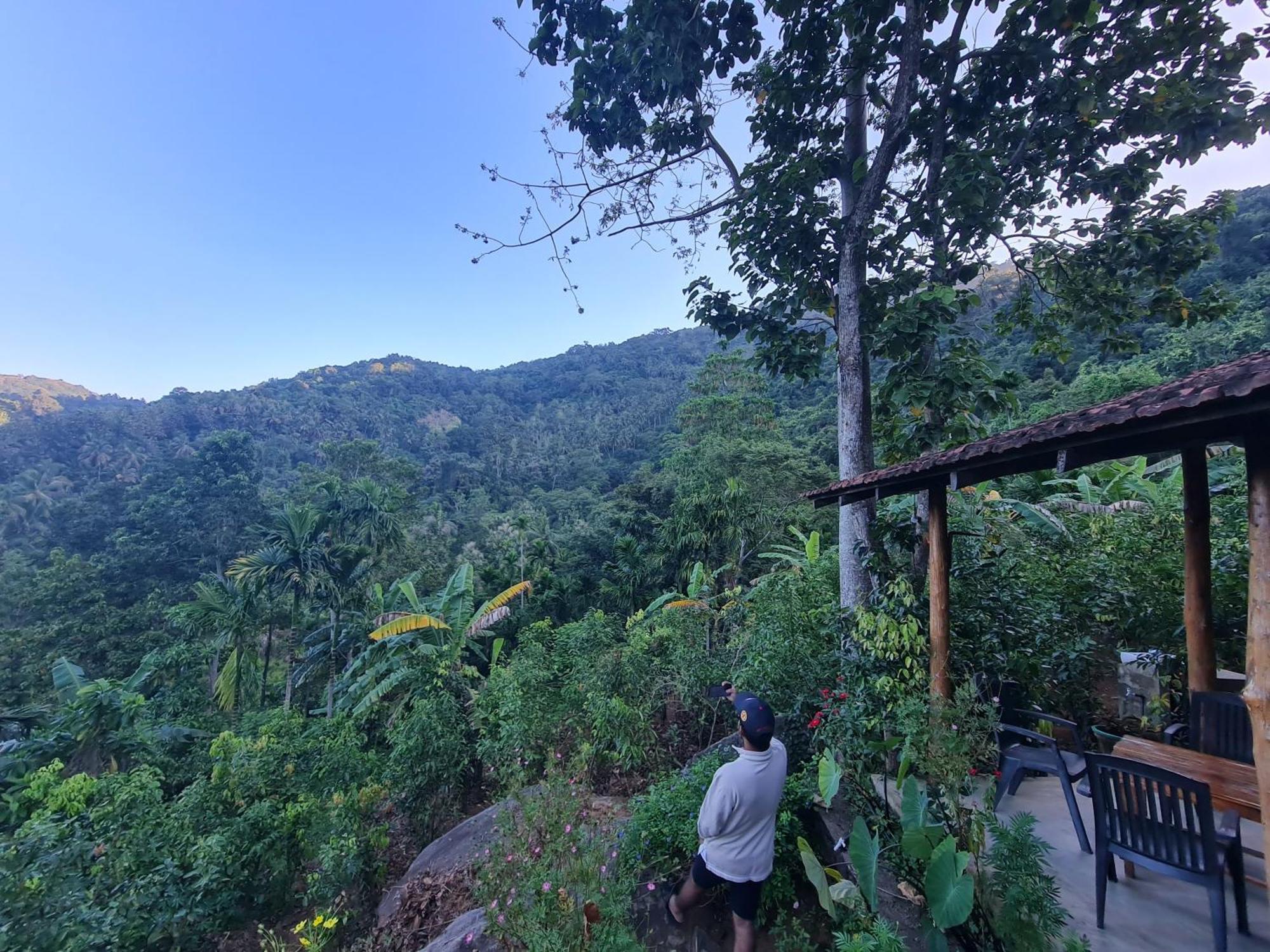 Silver Hill Ecovillage Kurunegala Exterior photo