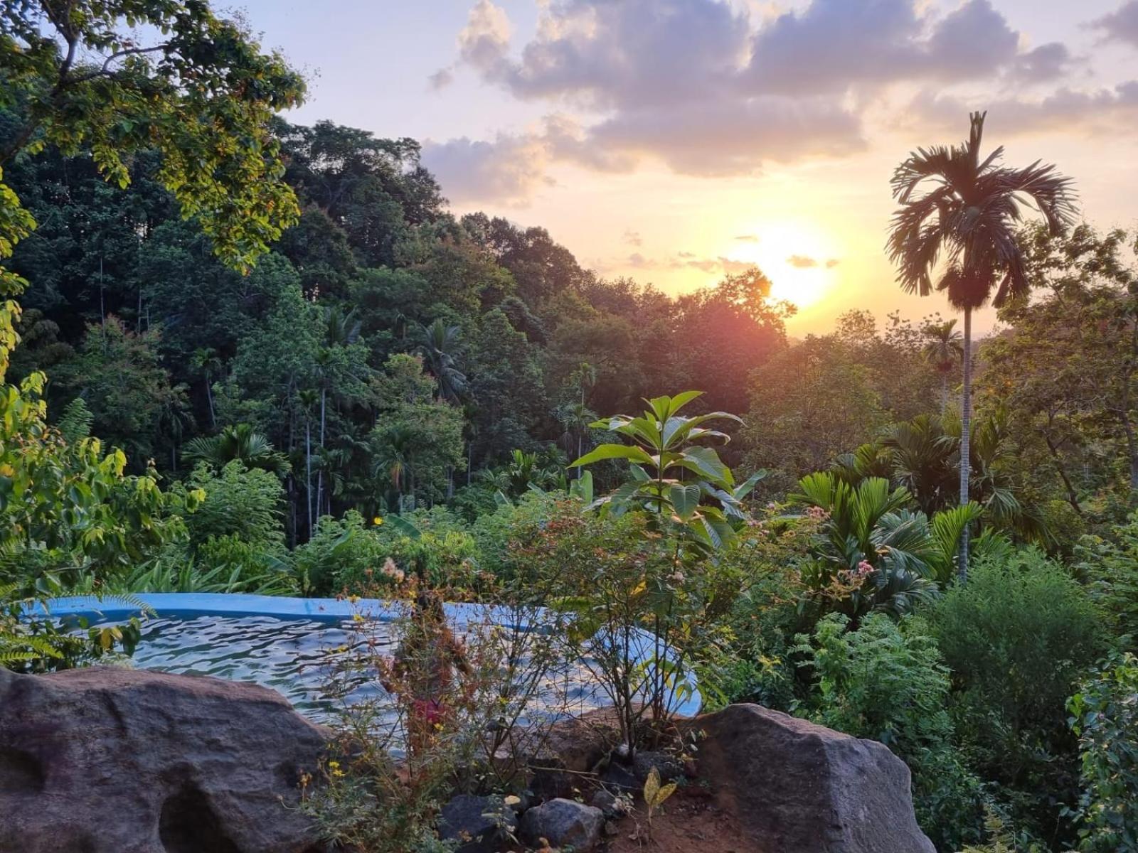 Silver Hill Ecovillage Kurunegala Exterior photo
