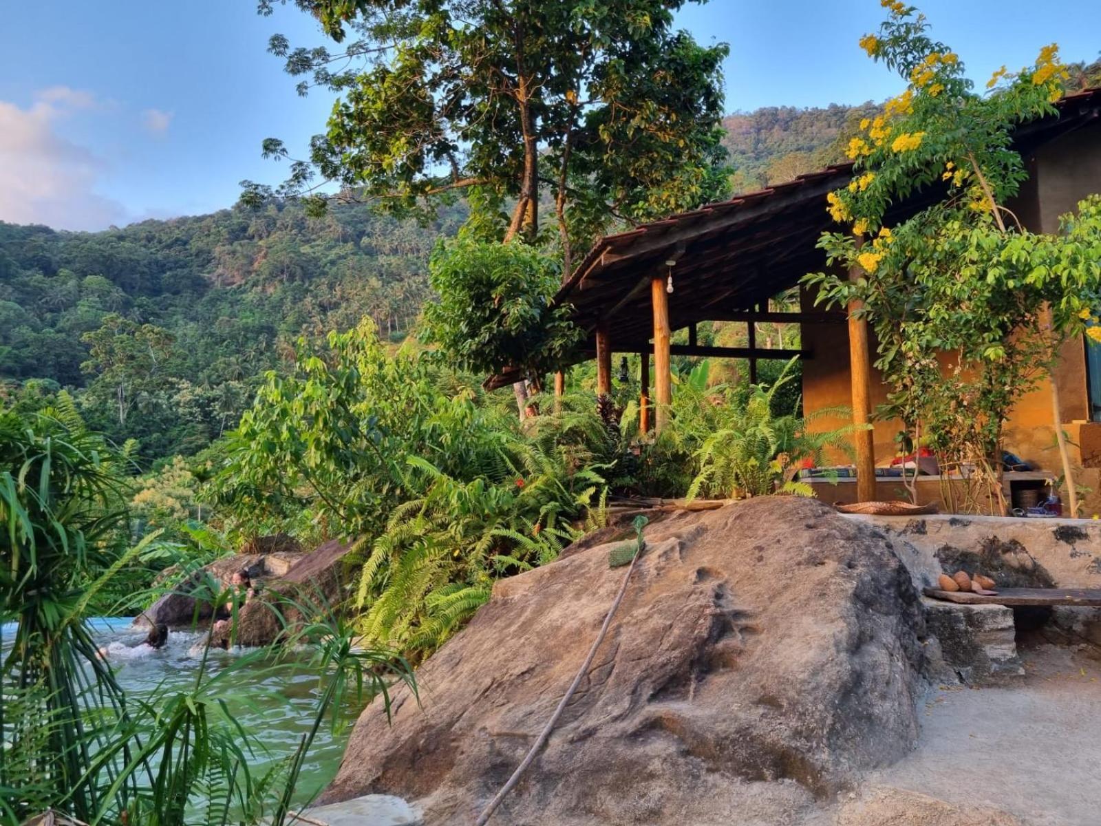 Silver Hill Ecovillage Kurunegala Exterior photo